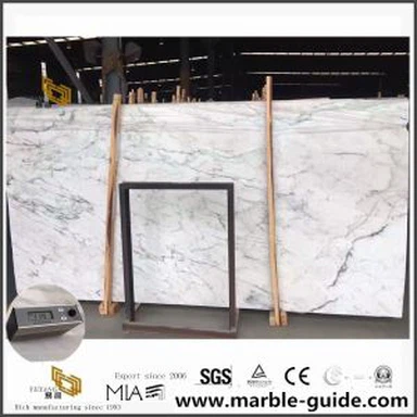 Nové smaragdové biele jade mramorové dosky na predaj s lacnou cenou pre dekoráciu hotela